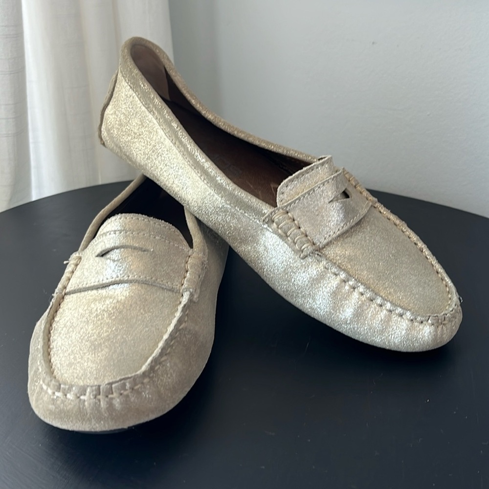 Boemos Light Gold Suede Finish Driving Loafers 36